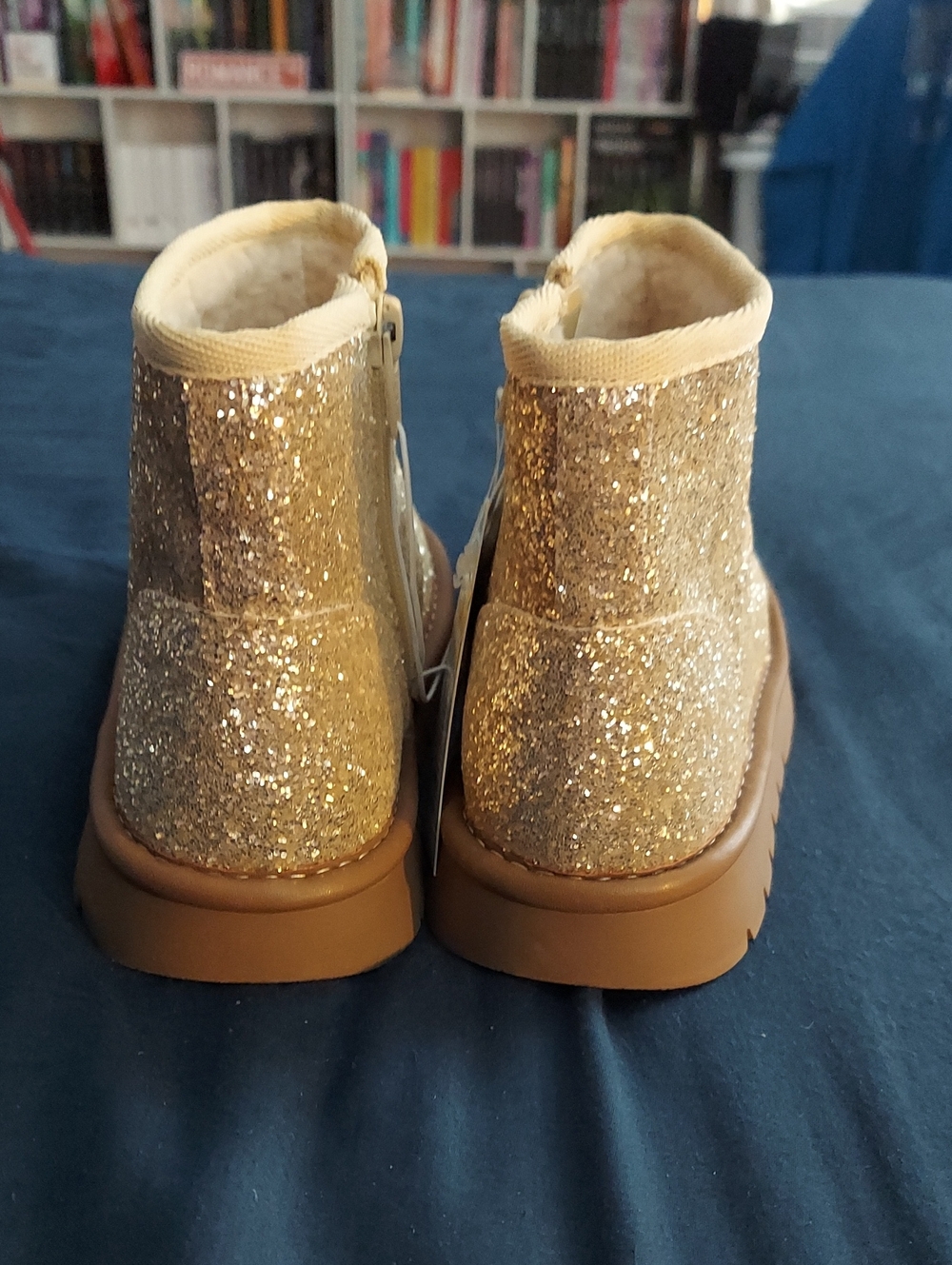 Girls Gold Glitter Chelsea Boots - Picture 3 of 5